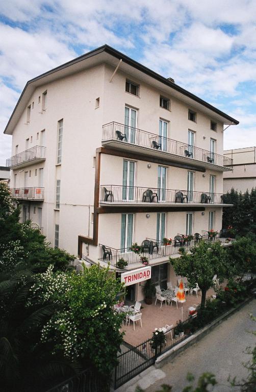 Hotel Trinidad Rimini Ngoại thất bức ảnh